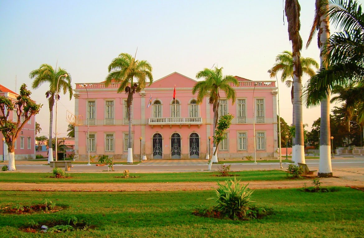 Edifício da Câmara Municipal de Benguela, Angola