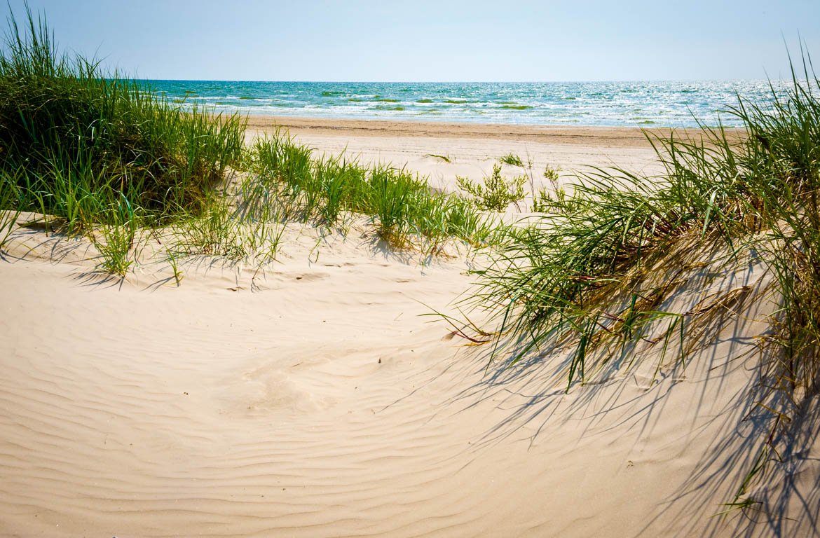 Dunas na praia de Jurmala, Letónia