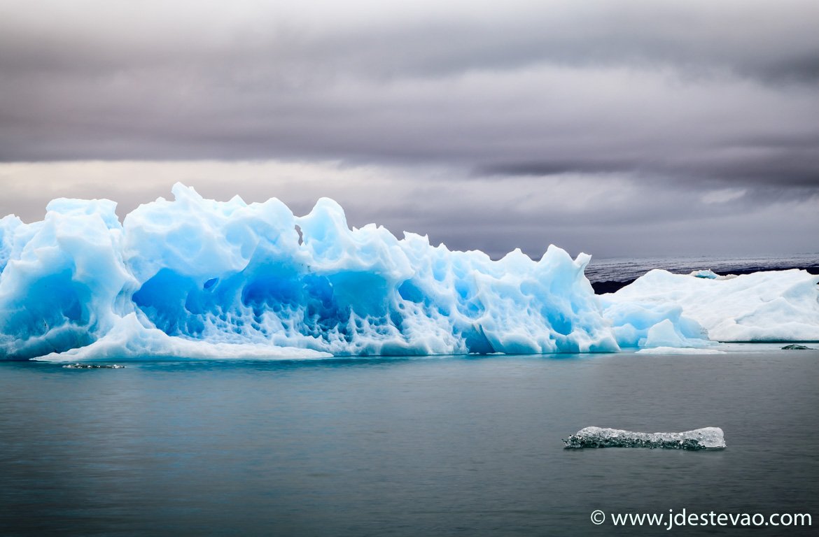 Jökulsárlón, Islândia, a sul do glaciar Vatnajökull