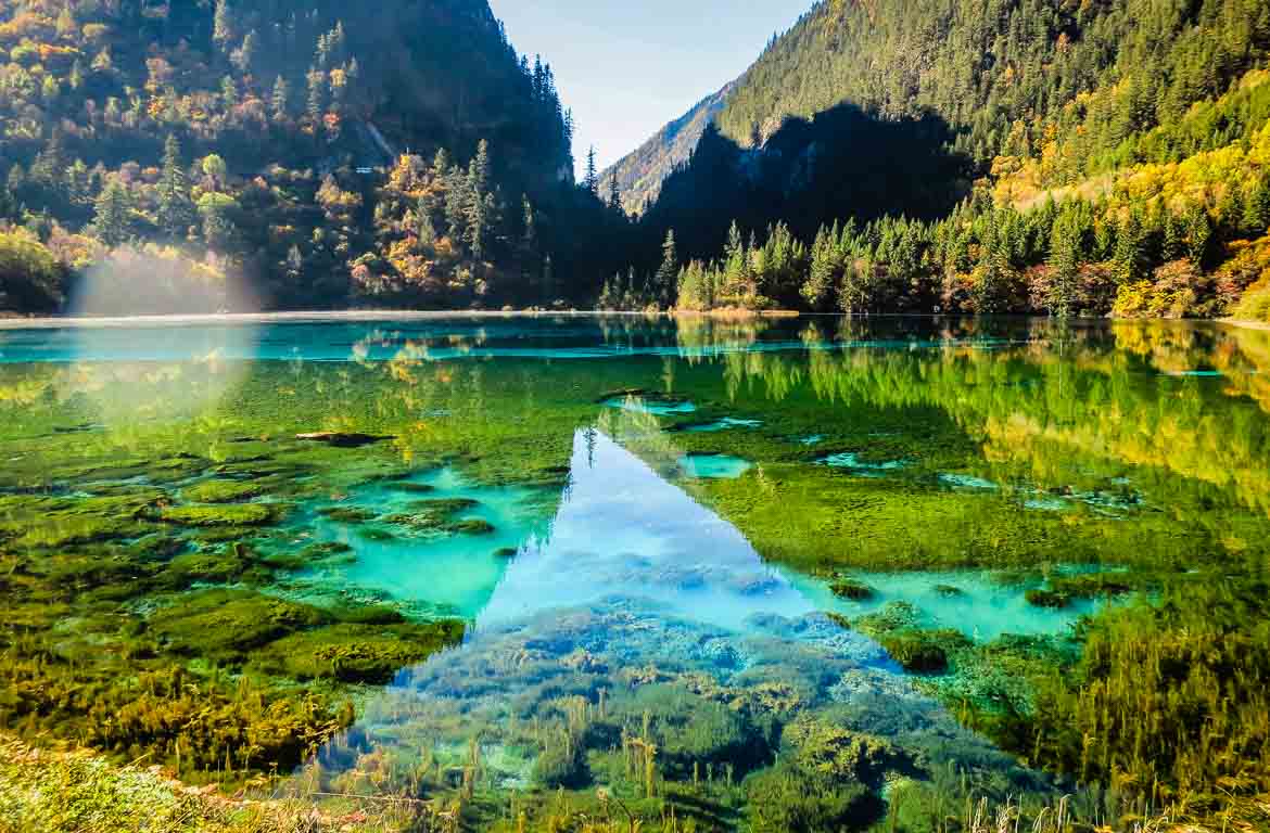 Vale de Jiuzhaigou, China.