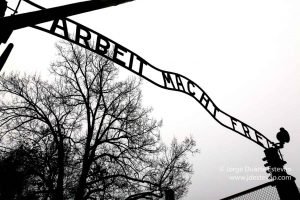 Entrada para Auschwitz