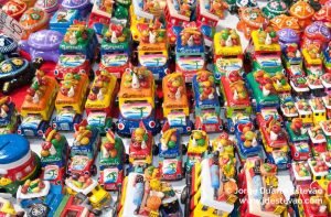 Chicken bus Antigua Guatemala