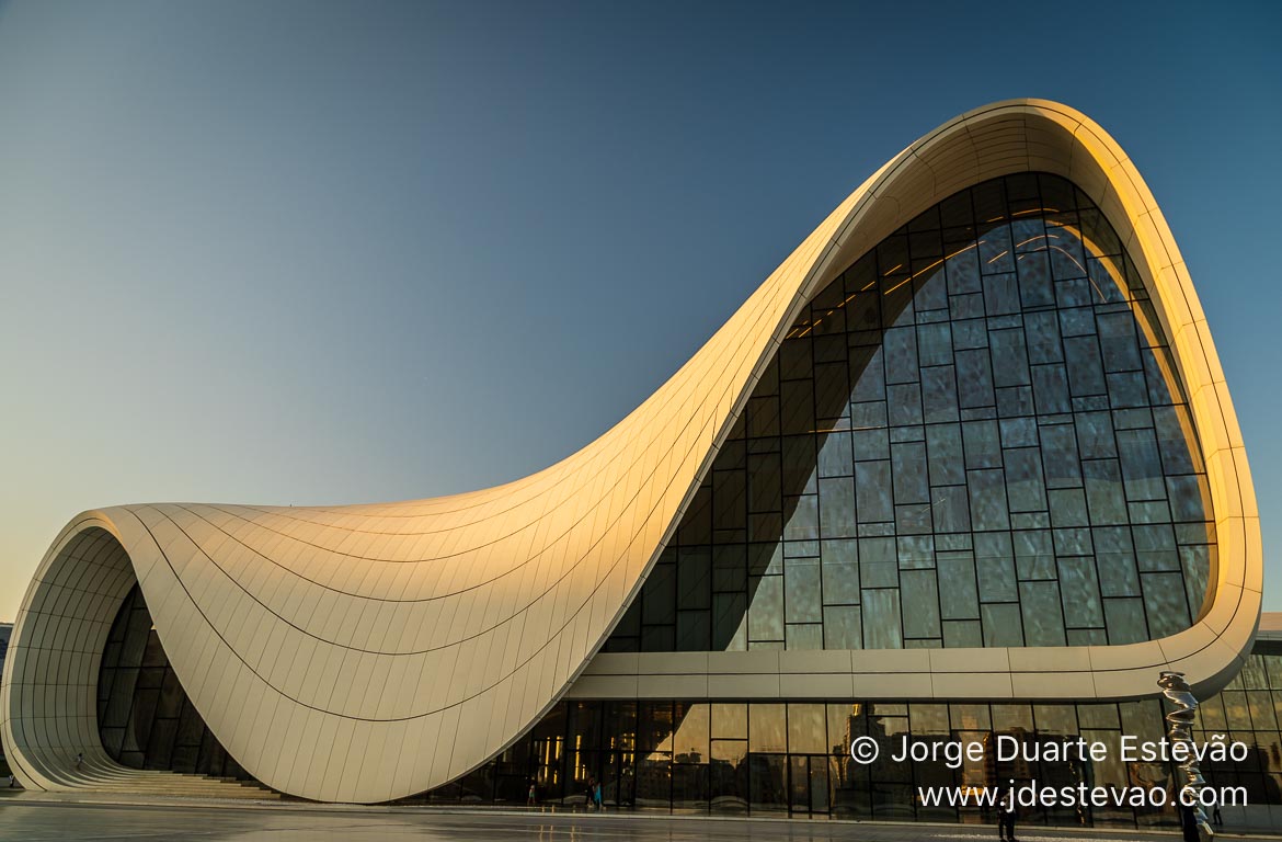 Centro Heydar Aliyev, Baku, Azerbaijão