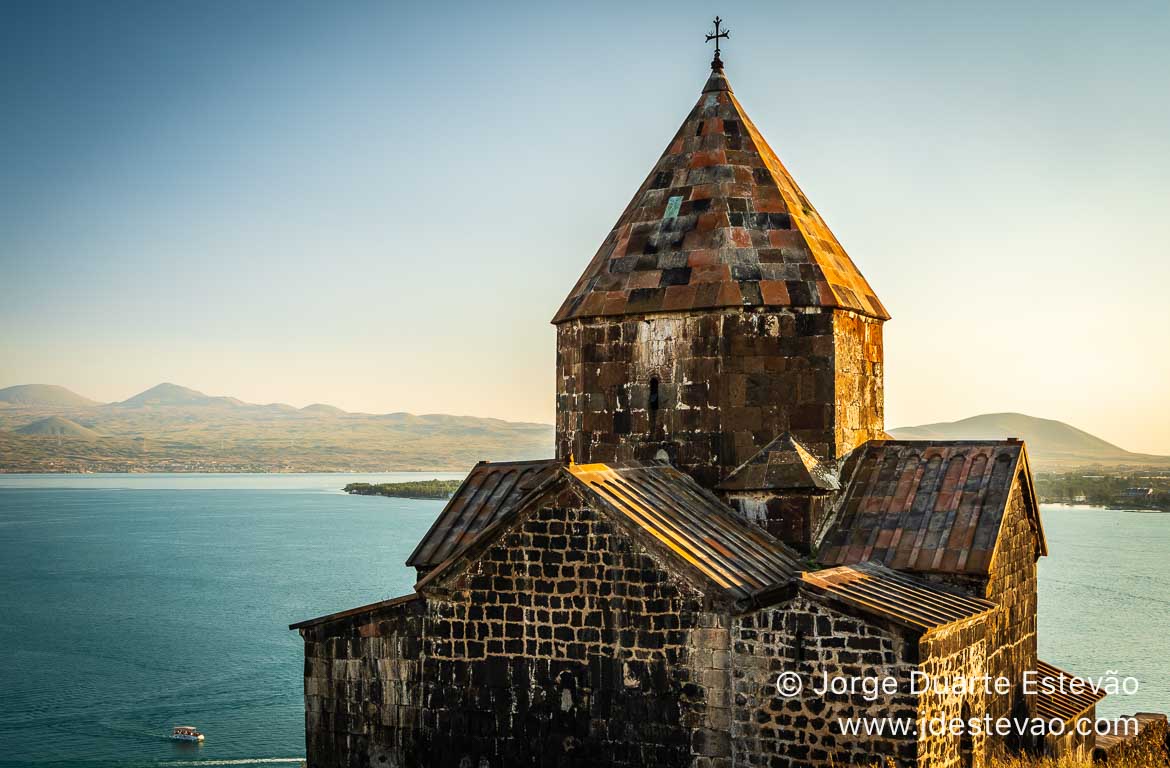 Lago Sevan e Mosteiro Sevanavank, Arménia