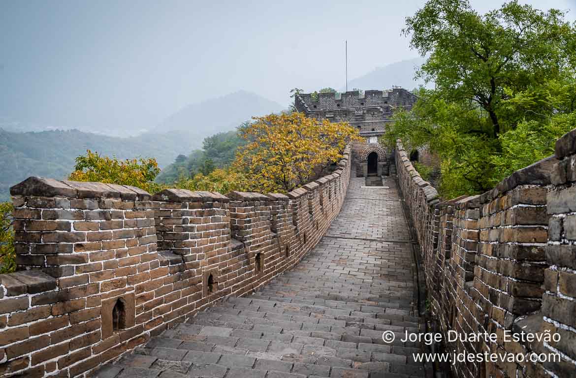 Muralha da China em Mutianyu Pequim - um dos melhores lugares para visitar num roteiro de viagem à China