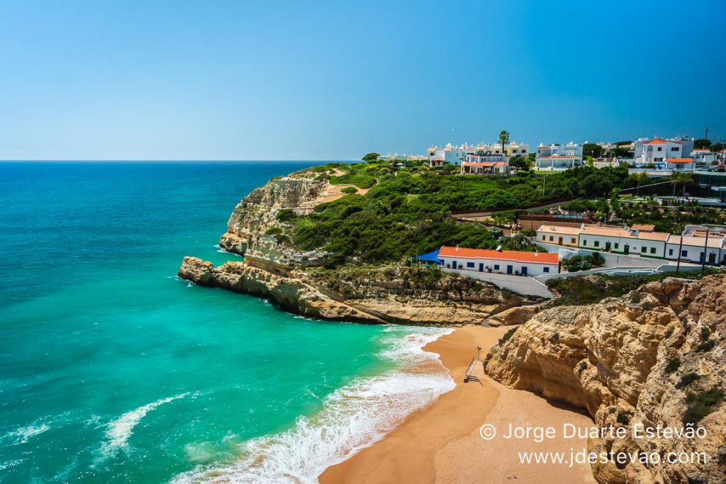 Cabo Carvoeiro, Farol de Alfanzina, Sete Vales Suspensos