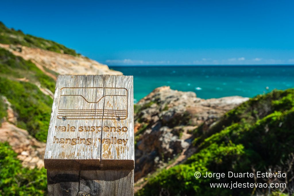 Praia do Carvalho, Sete Vales Suspensos