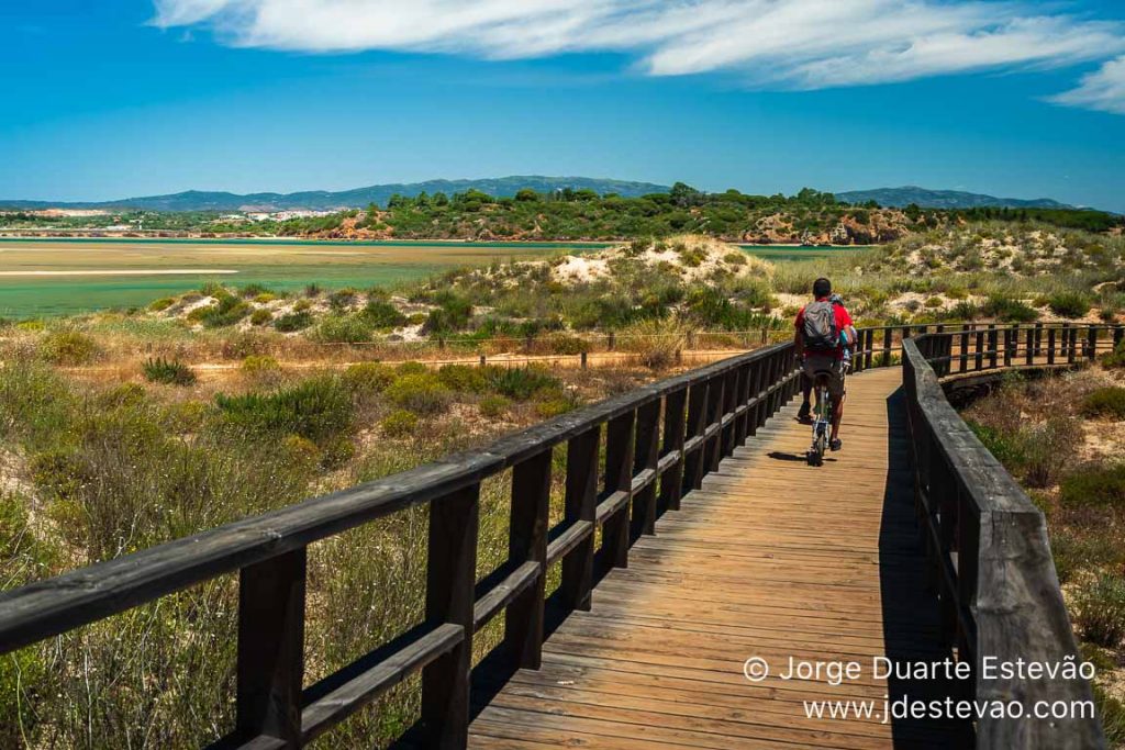 Pedalar nos Passadiços de Alvor, Portimão