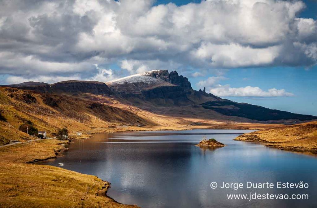 Old Man of Storr, Ilha de Skye, Escócia