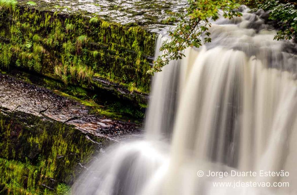 Catarata de Sgwd Clun-gwyn, em Gales