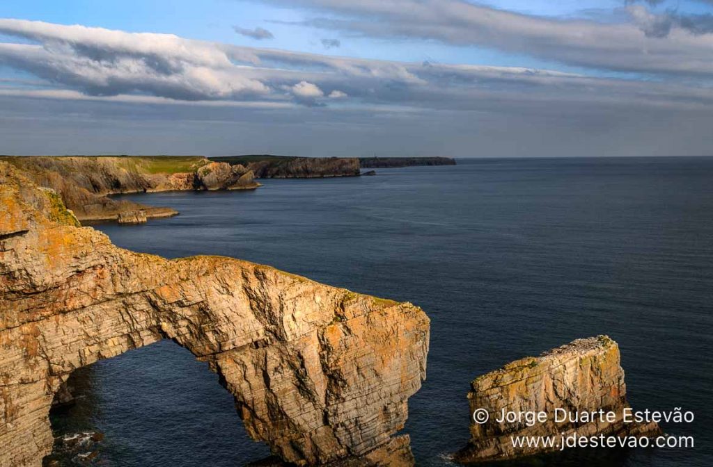 The Green Bridge of Wales, País de Gales