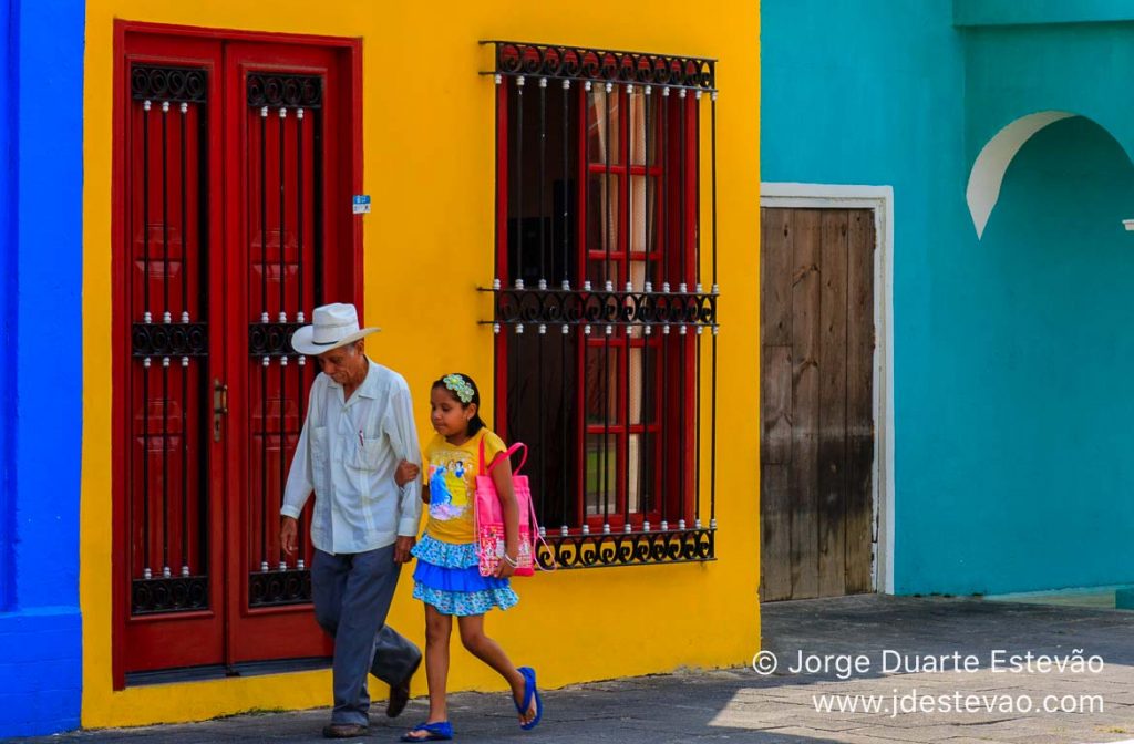Casas coloridas de Tlacotalpan, México