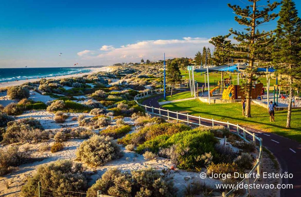 Praia em Perth, Austrália