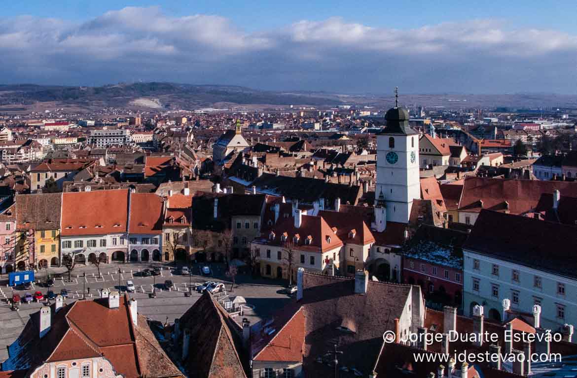 Vista aérea geral de Sibiu, Roménia